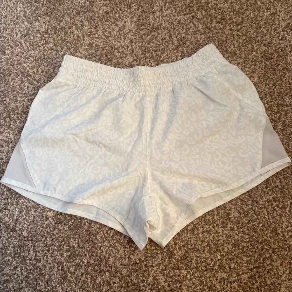 RBX White Athletic Shorts with Subtle Leopard Print